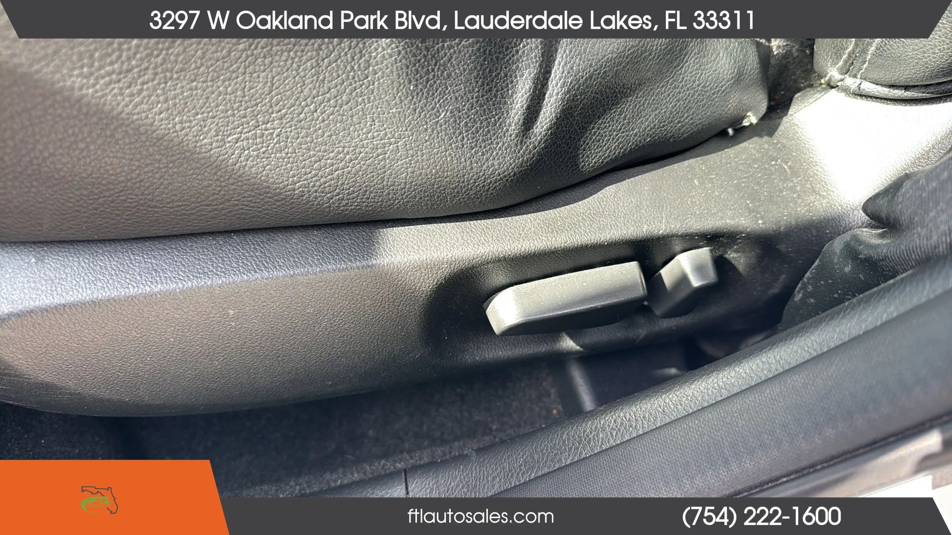 Used 2012 MAZDA MAZDA3 i Grand Touring w/ Tech Pkg FWD image 20
