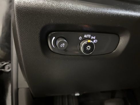 Certified 2022 Chevrolet Traverse Premier w/ Redline Edition image 15