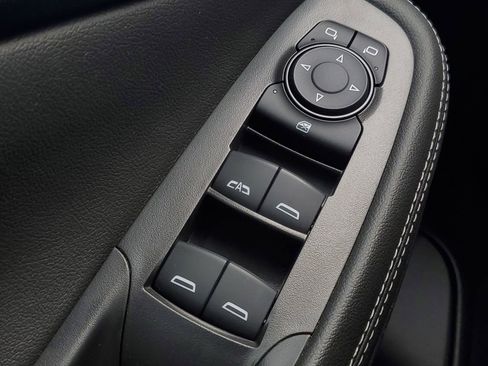 Used 2025 Buick Encore GX Preferred image 19