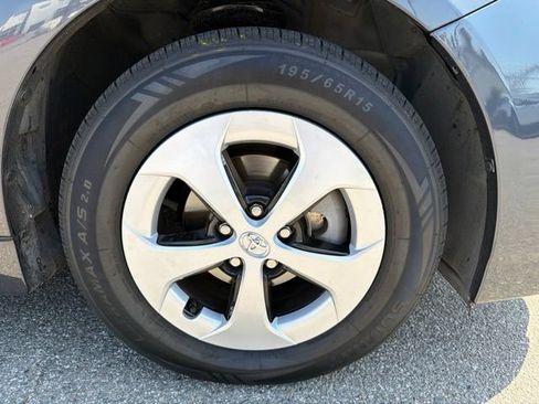 Used 2013 Toyota Prius Three FWD image 24