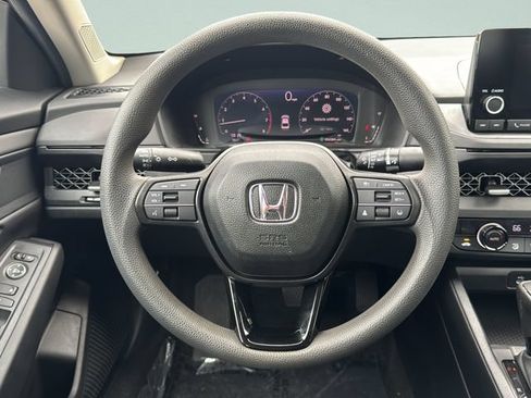 Used 2024 Honda Accord EX image 22