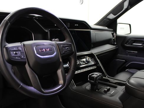 Used 2023 GMC Sierra 1500 AT4X AWD/4WD image 19