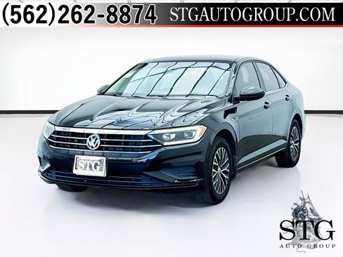 Used 2019 Volkswagen Jetta SEL image 1