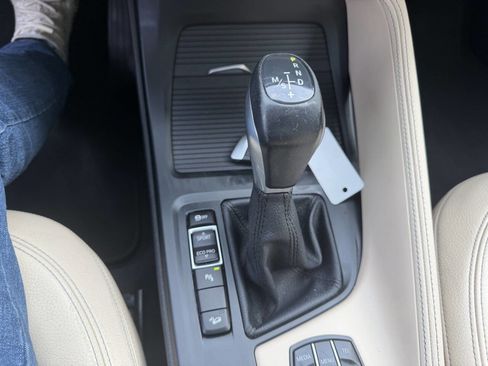 Used 2017 BMW X1 xDrive28i image 37