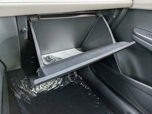 New 2026 Volkswagen Taos S image 21