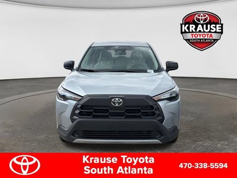 Used 2026 Toyota Corolla Cross L FWD image 2
