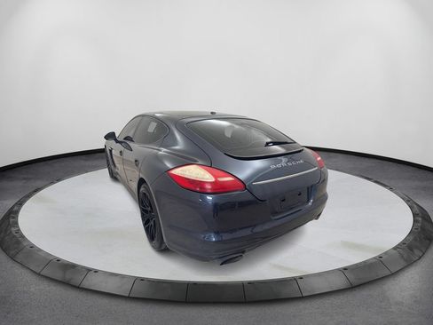 Used 2012 Porsche Panamera 4 image 8