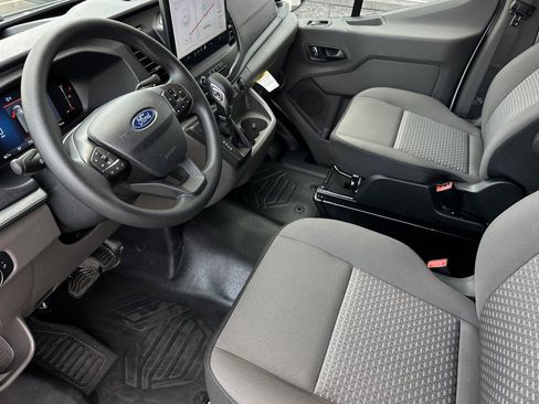 New 2026 Ford Transit 250 148 Medium Roof w/ Load Area Protection Package image 9