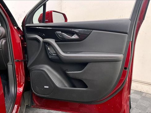 Used 2019 Chevrolet Blazer RS FWD image 25