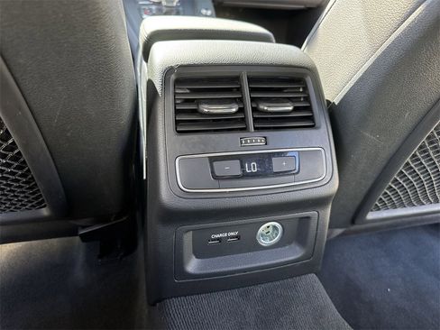 Used 2019 Audi A4 2.0T Premium Plus w/ Premium Plus Package image 38