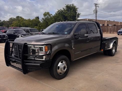 Used 2020 Ford F350 King Ranch w/ King Ranch Ultimate Package AWD/4WD image 3
