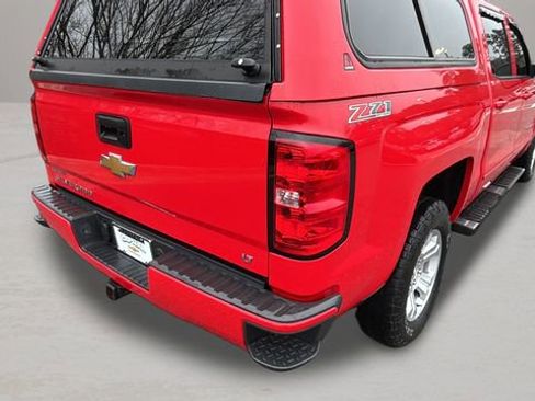 Used 2017 Chevrolet Silverado 1500 LT image 35