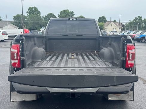 Used 2022 RAM 3500 Laramie RWD image 25