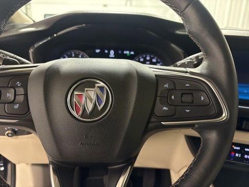 Used 2021 Buick Envision Essence image 16