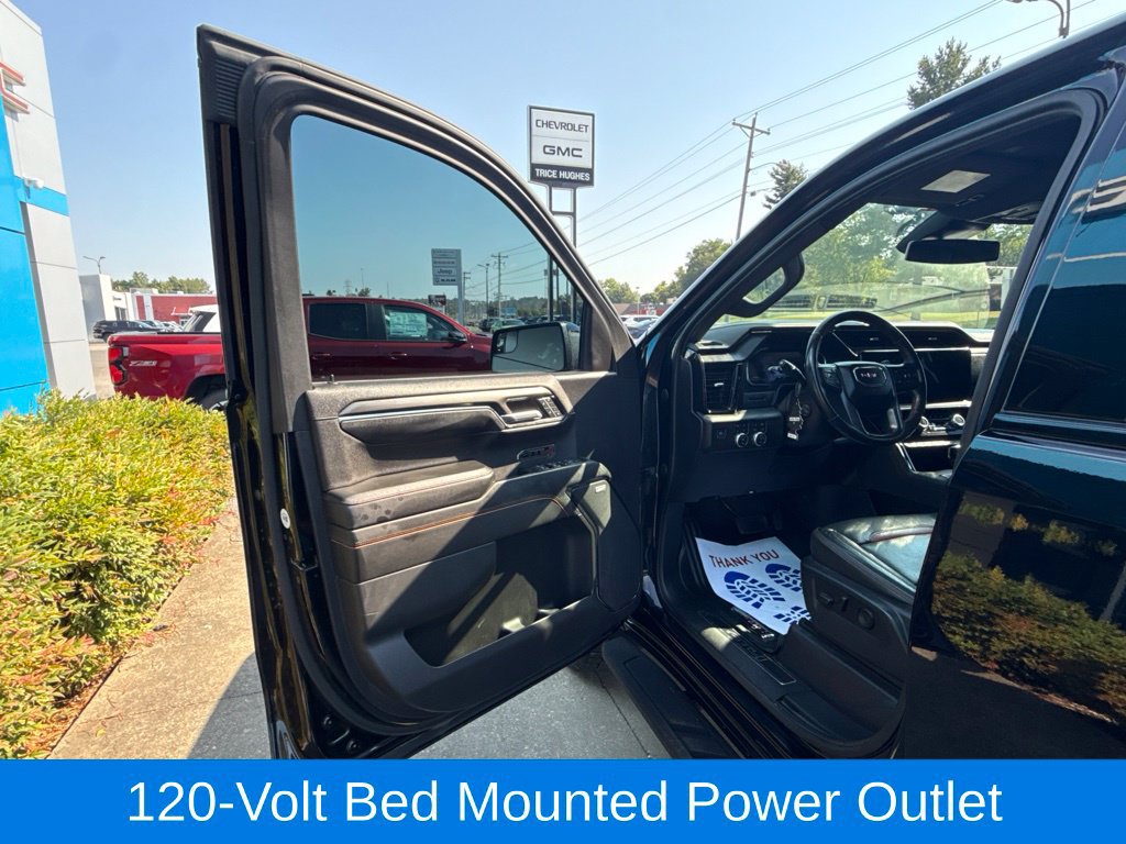 Used 2022 GMC Sierra 1500 AT4 w/ AT4 Preferred Package AWD/4WD image 19