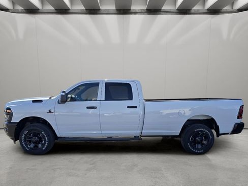 New 2026 RAM 2500 Tradesman AWD/4WD image 2