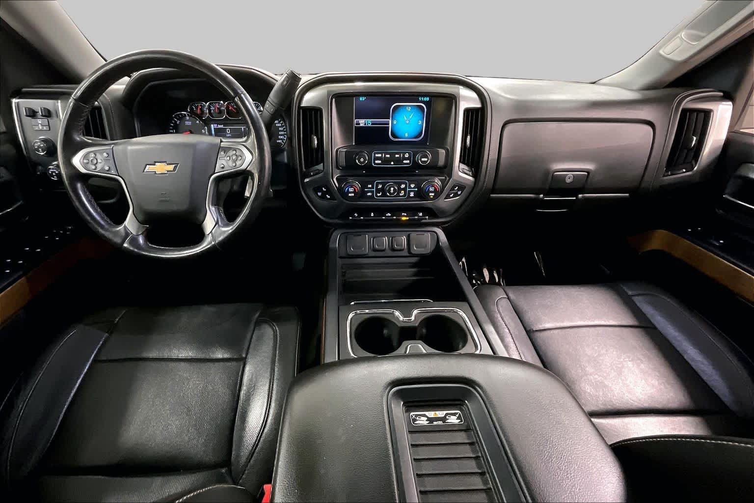 Used 2015 Chevrolet Silverado 1500 LTZ w/ LTZ Plus Package AWD/4WD image 15