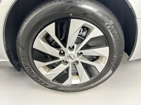 Used 2022 Nissan Altima 2.5 S FWD image 11