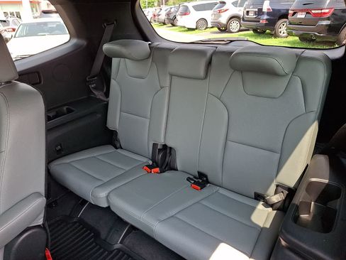 Used 2024 Kia Telluride EX X-Line AWD/4WD image 12