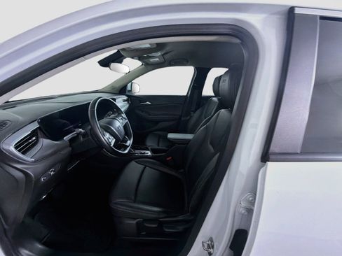 Used 2024 Buick Encore GX Sport Touring FWD image 13