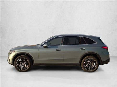 Used 2026 Mercedes-Benz GLC 300 image 10