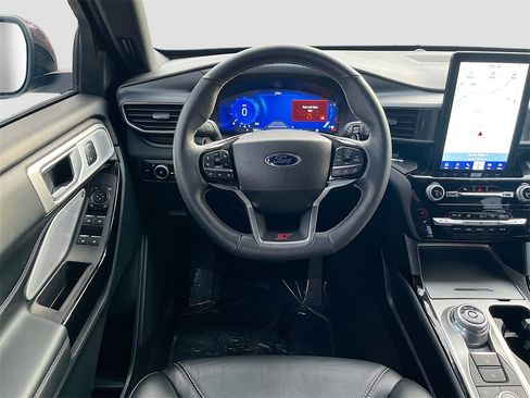 Used 2024 Ford Explorer ST w/ Equipment Group 401A image 22