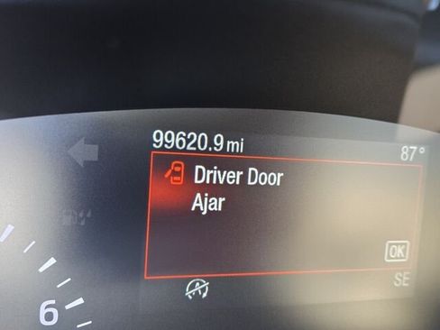 Used 2020 Ford Escape SEL FWD image 31