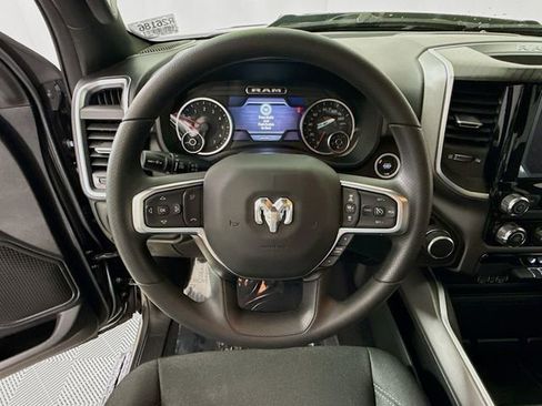 New 2026 RAM 1500 Express AWD/4WD image 11