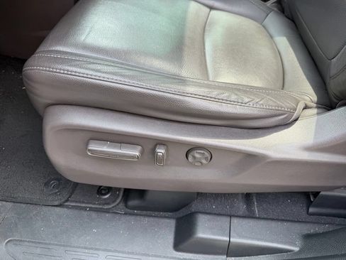 Used 2020 Honda Odyssey Touring image 15