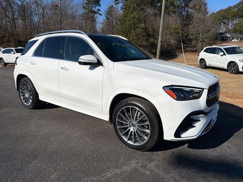 Used 2024 Mercedes-Benz GLE 350 4MATIC image 9