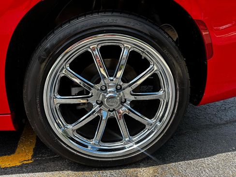 Used 2022 Dodge Charger SXT w/ Plus Group RWD image 12