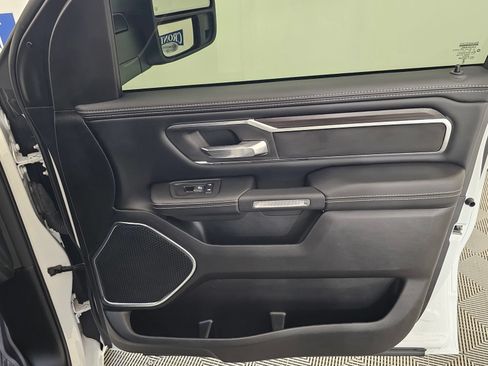 Used 2025 RAM 1500 Laramie w/ Sport Appearance Package AWD/4WD image 29
