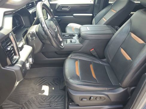 Used 2024 GMC Sierra 3500 AT4 w/ AT4 Premium Plus Package AWD/4WD image 5