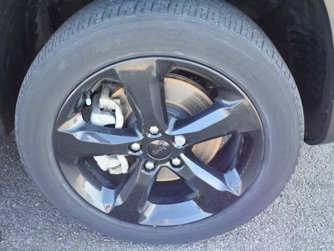 Used 2022 Jeep Grand Cherokee L Laredo AWD/4WD image 50
