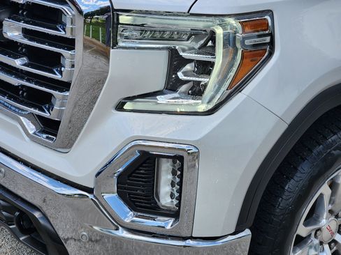 Used 2021 GMC Sierra 1500 SLT AWD/4WD image 26