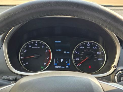 Used 2024 Mitsubishi Eclipse Cross SE image 12