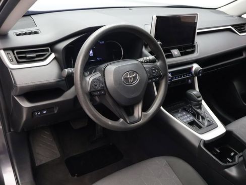 Certified 2025 Toyota RAV4 XLE image 15