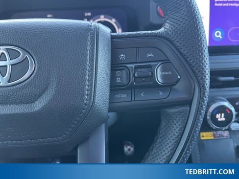 Used 2024 Toyota Tacoma TRD Pro image 32