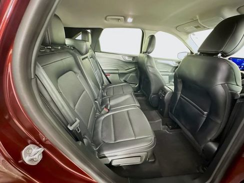 Certified 2021 Ford Escape SEL FWD image 31