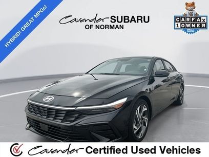 Used 2025 Hyundai Elantra Limited