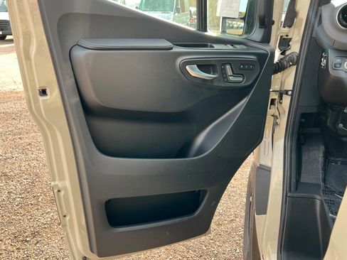 New 2026 Mercedes-Benz Sprinter 2500 image 14