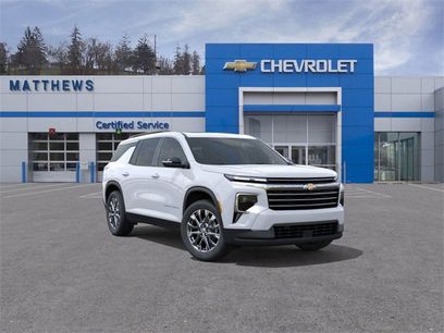 New 2026 Chevrolet Traverse LT w/ Sun and Wheel Package