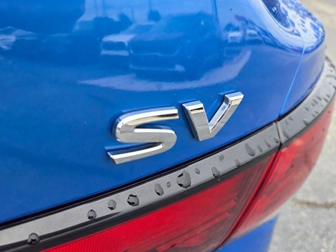 Used 2024 Nissan Sentra SV FWD image 12