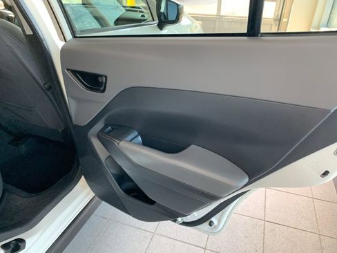 Certified 2024 Subaru Crosstrek 2.0i AWD/4WD image 17
