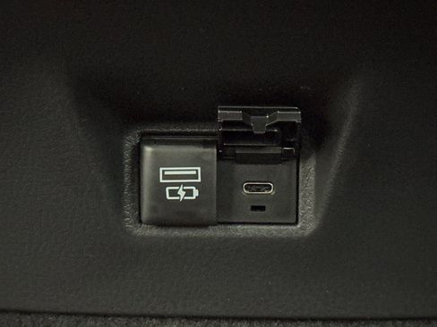 New 2026 Toyota Camry SE FWD image 14