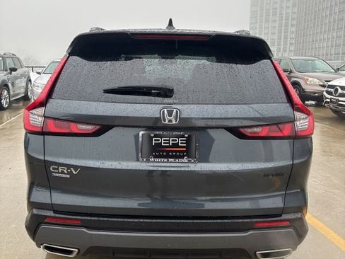 Used 2025 Honda CR-V Sport image 10