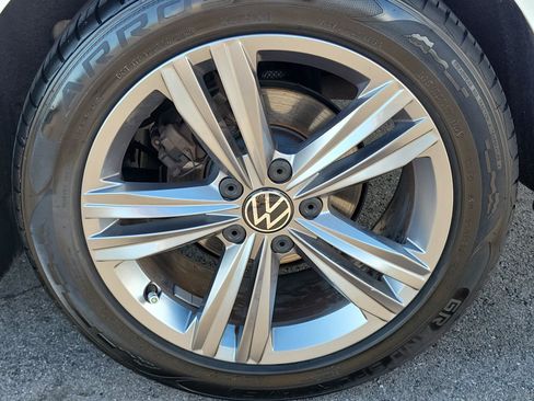 Used 2023 Volkswagen Jetta SE FWD image 12
