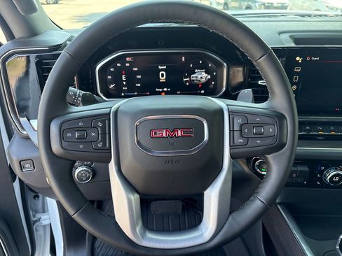 New 2026 GMC Sierra 1500 SLT w/ SLT Premium Plus Package AWD/4WD image 17