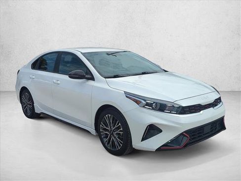 Used 2024 Kia Forte GT-Line FWD image 3