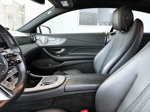 Used 2022 Mercedes-Benz E 450 4MATIC Coupe w/ AMG Line image 19